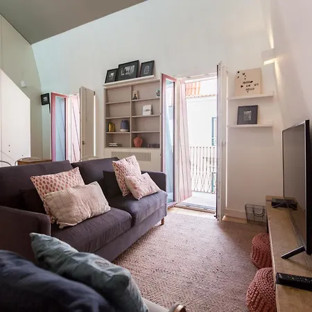Flh Bairro Alto Design Flat דירה ליסבון